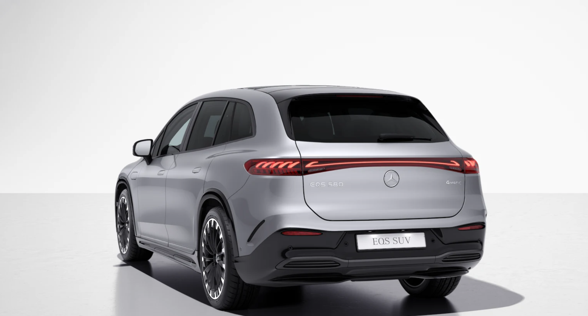 Mercedes EQS SUV 580 4matic AMG | nové luxusní elektrické SUV | novinka 2022 | první objednávky | nová auta ve výrobě | nákup online | auto eshop | virutální autosalon AUTOiBUY.com